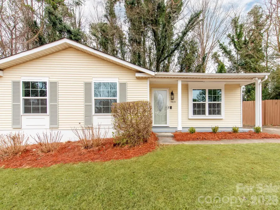 7829 Cloughy Circle, Charlotte, NC 28212 - #3