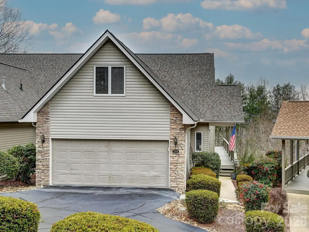 2208 E Cumming Woods Lane, Hendersonville, NC 28739 - Image #1