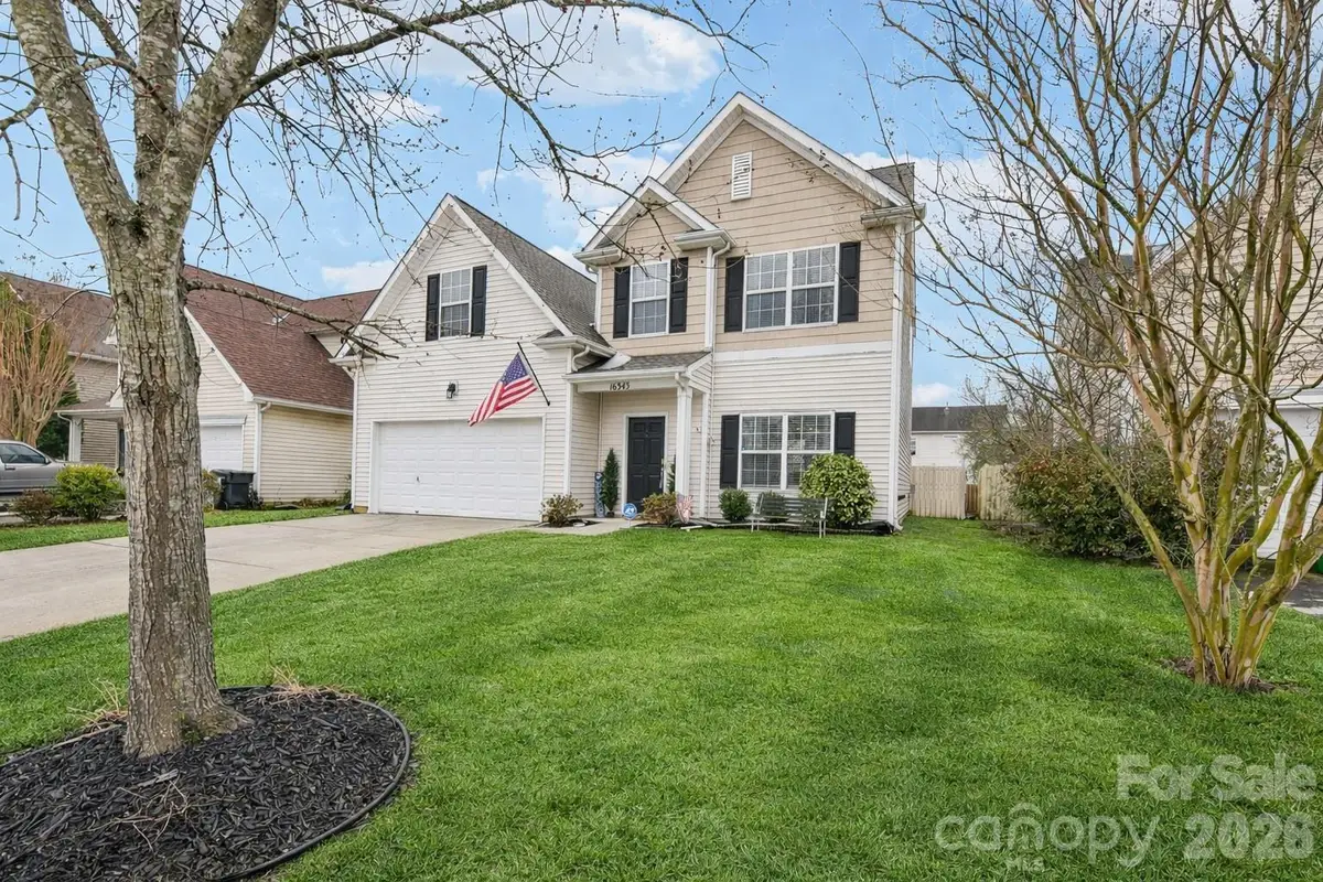 16343 Hayfield Road, Charlotte, NC 28213 - Image #1