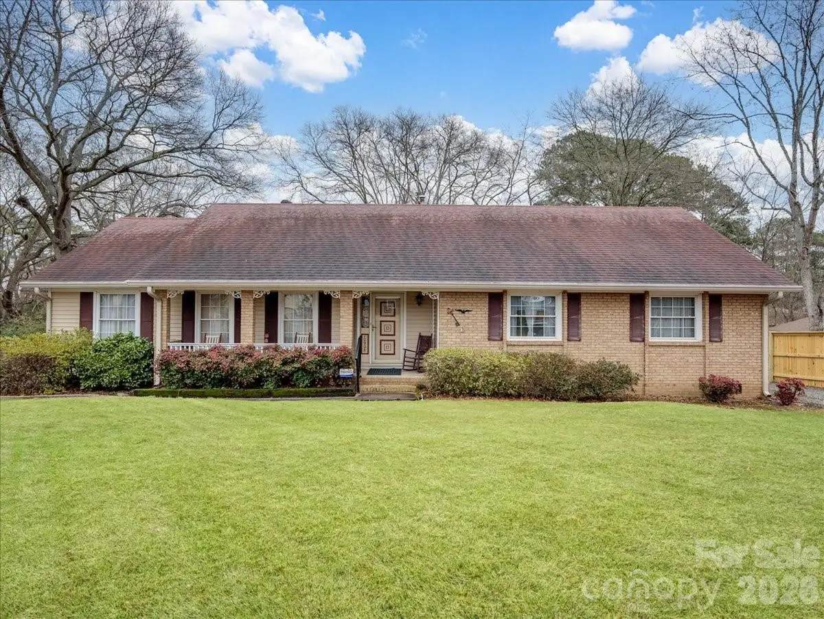 10925 Osprey Drive, Charlotte, NC 28226 - #1