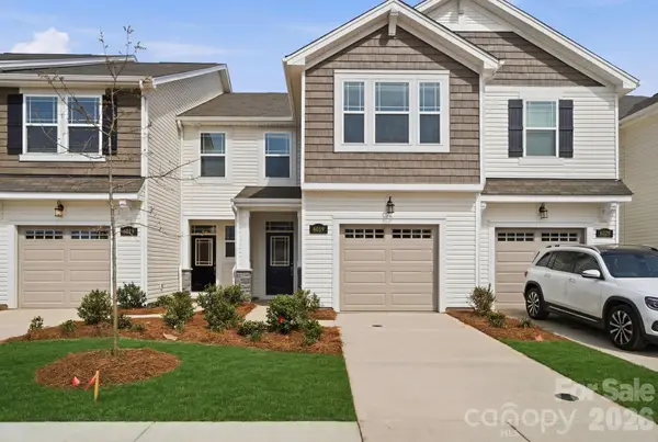 6019 Mallow Crossing Lane, Charlotte, NC 28213