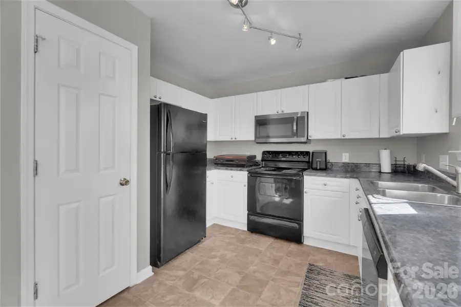 7020 Frye Place, Charlotte, NC 28269 - #3