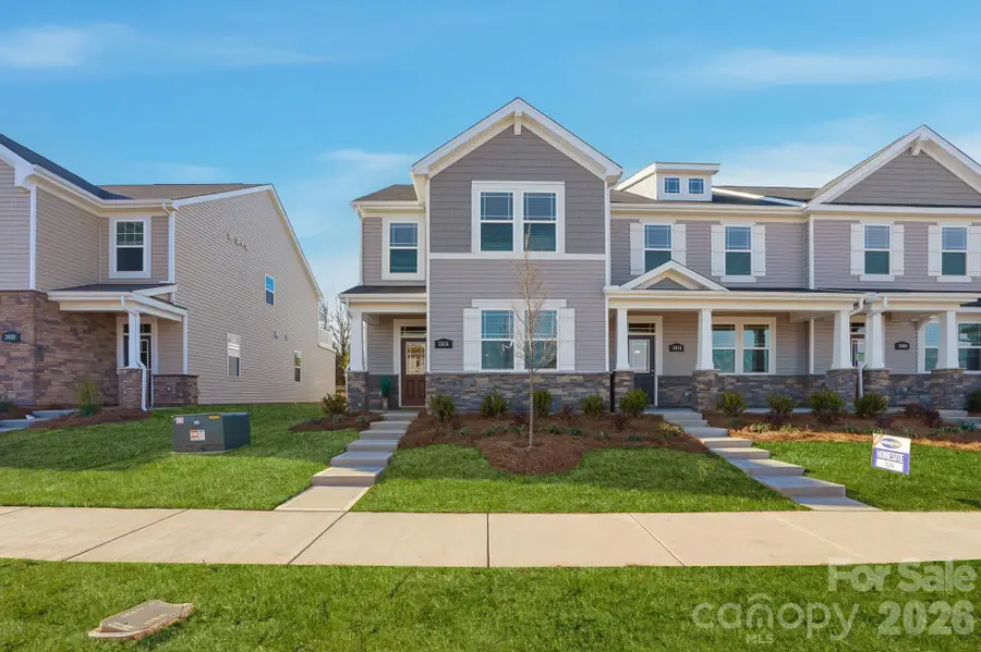 3847 Cheyney Park Drive, Charlotte, NC 28269 - Image #2