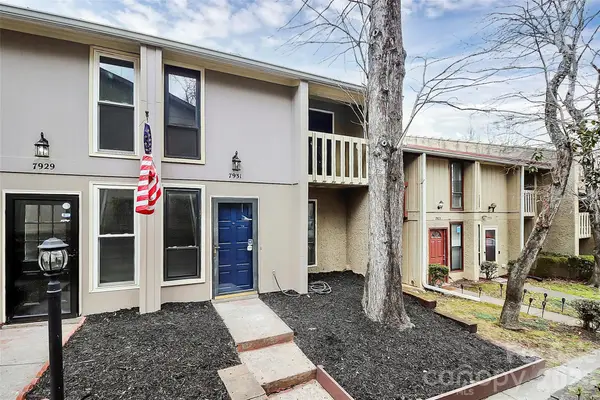 7931 Charter Oak Lane, Charlotte, NC 28226