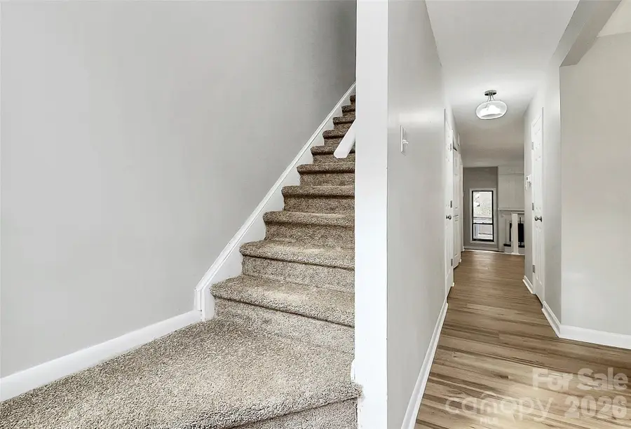 7931 Charter Oak Lane, Charlotte, NC 28226 - Image #2