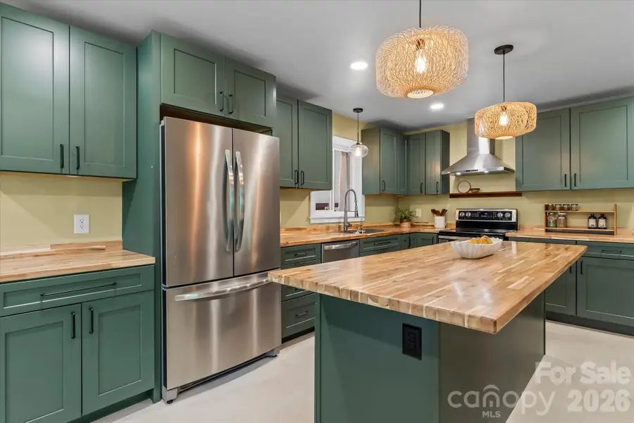 354 N Bost Street, Statesville, NC 28677 - #2