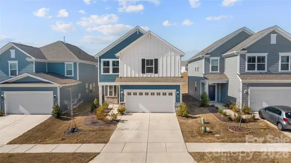 14028 Lake Home Lane, Charlotte, NC 28278