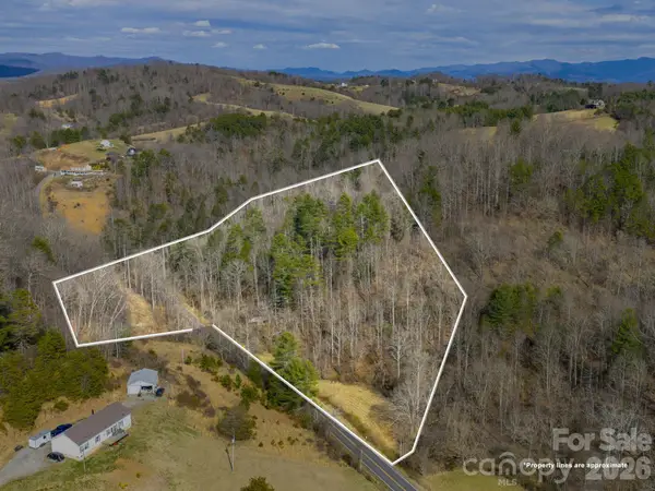 99999 Baileys Branch Road, Marshall, NC 28753