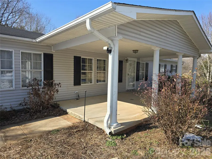 285 Skyuka Road, Statesville, NC 28677 - #2