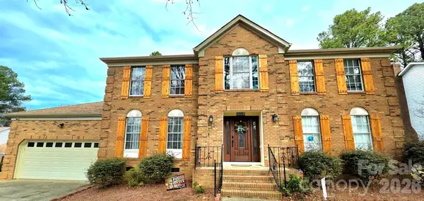 10001 White Cascade Drive, Charlotte, NC 28269