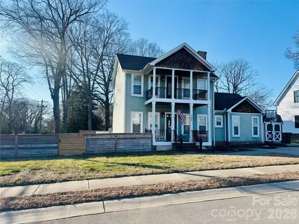 102 Savannahs Way, Kings Mountain, NC 28086