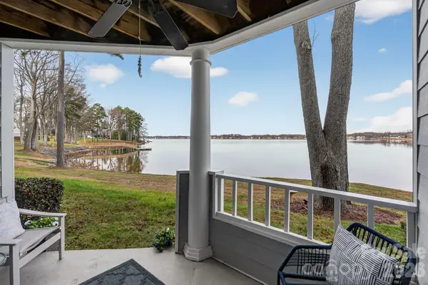 367 Northwest Drive, Davidson, NC 28036