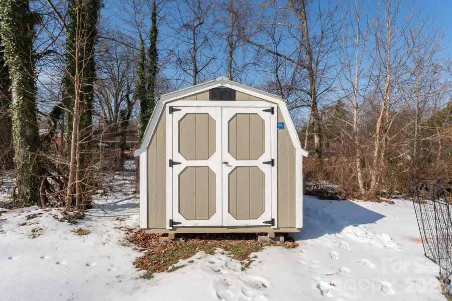 215 James Street, Lexington, NC 27295 - #3