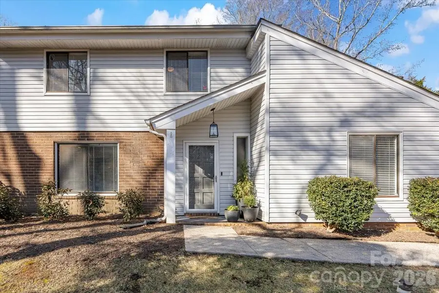 7020 Valley Haven Drive, Charlotte, NC 28211 - #2