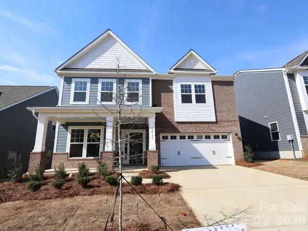 12113 Avienmore Drive, Charlotte, NC 28278