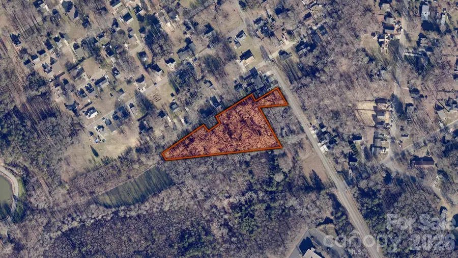 3517 W Sugar Creek Road, Charlotte, NC 28269 - #2