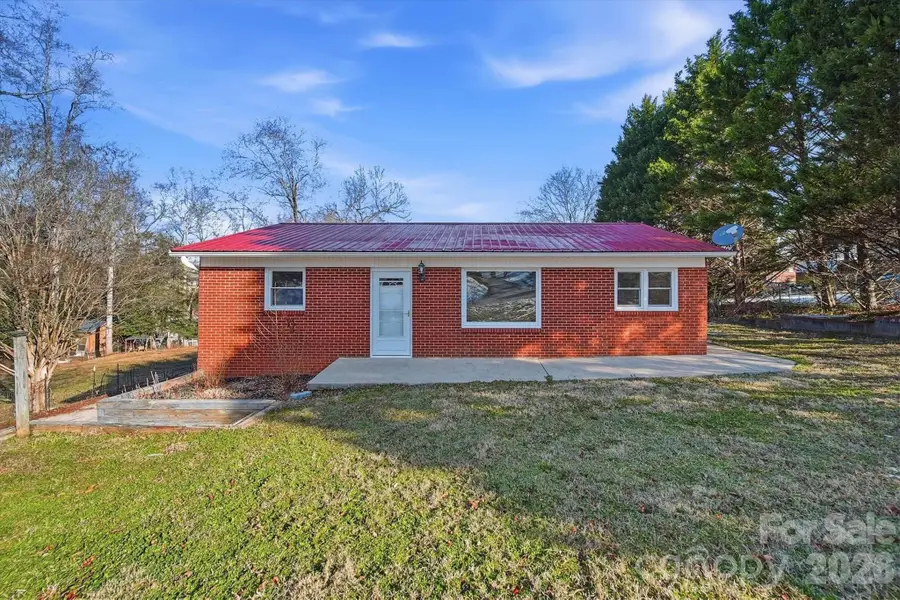 1030 Fence Street, Granite Falls, NC 28630 - #2