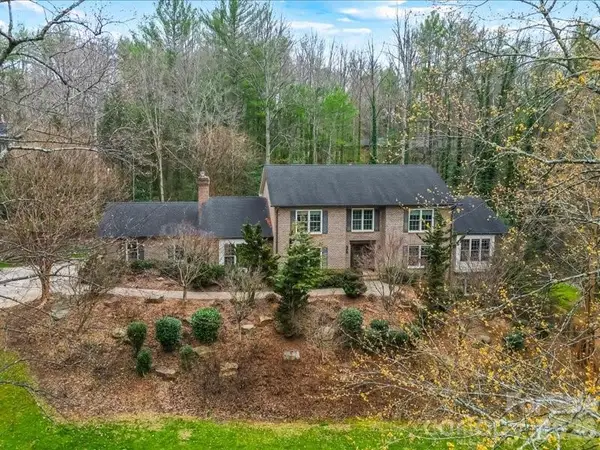 112 Parkland Street, Morganton, NC 28655