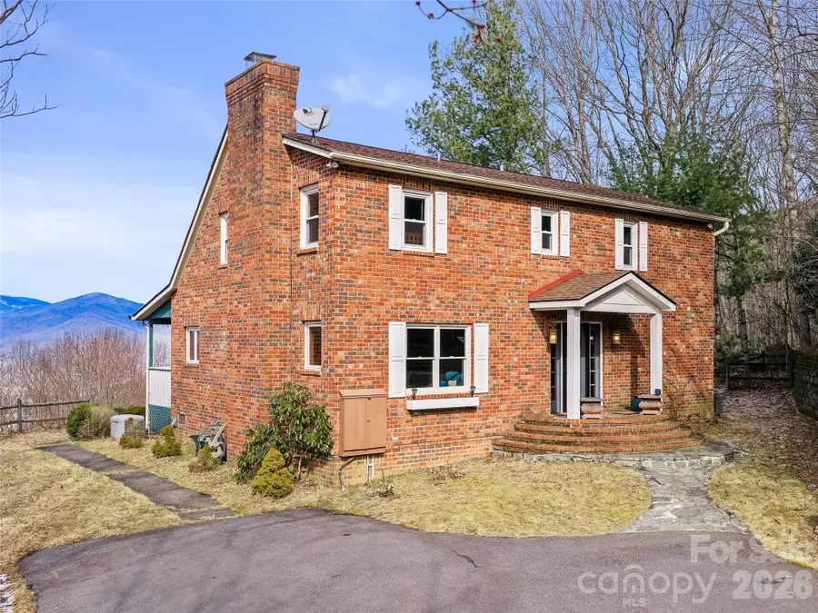 126 Wildflower Cove Drive, Swannanoa, NC 28778 - #3