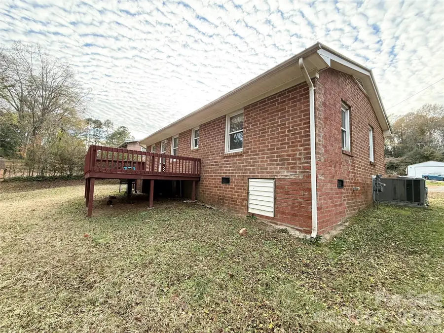 406 N Rutherford Street, Wadesboro, NC 28170 - #3