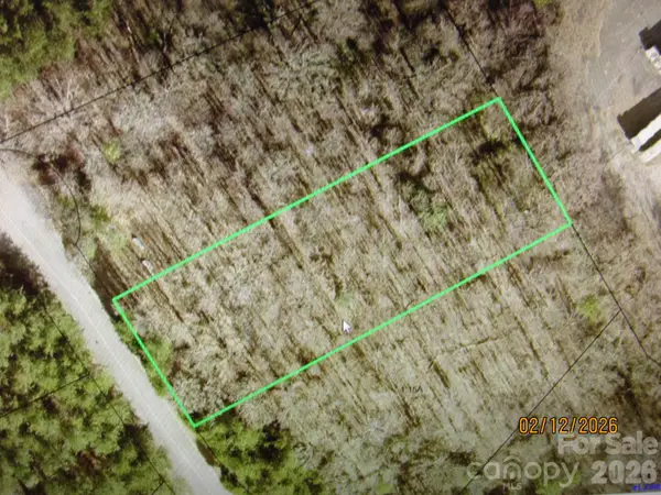 880 W 25th Street, Newton, NC 28658