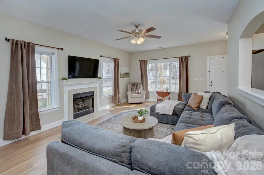 15819 Robins Way, Huntersville, NC 28078 - #2