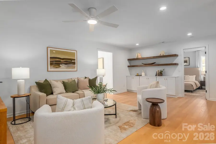 5113 Seacroft Road, Charlotte, NC 28210 - #3