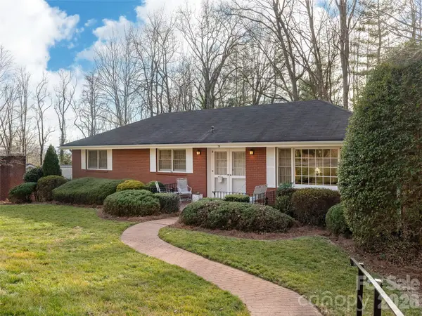 28 Westridge Drive, Asheville, NC 28803
