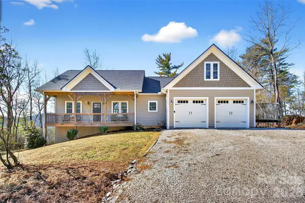 111 Wipprecht Drive, Spruce Pine, NC 28777