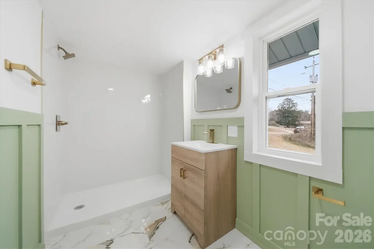 28 Central Avenue, Granite Falls, NC 28630 - #1