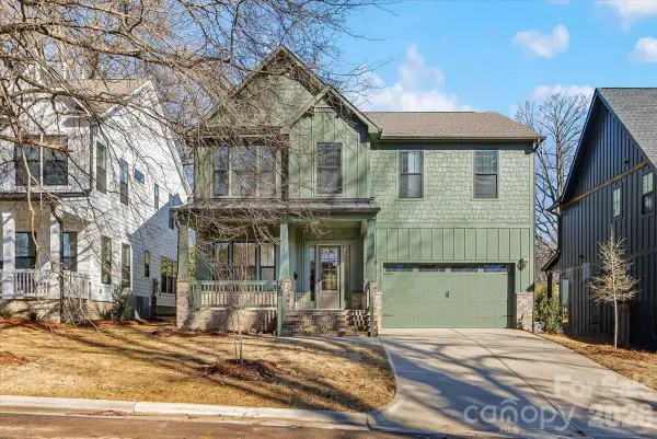 1611 Chippendale Road, Charlotte, NC 28205