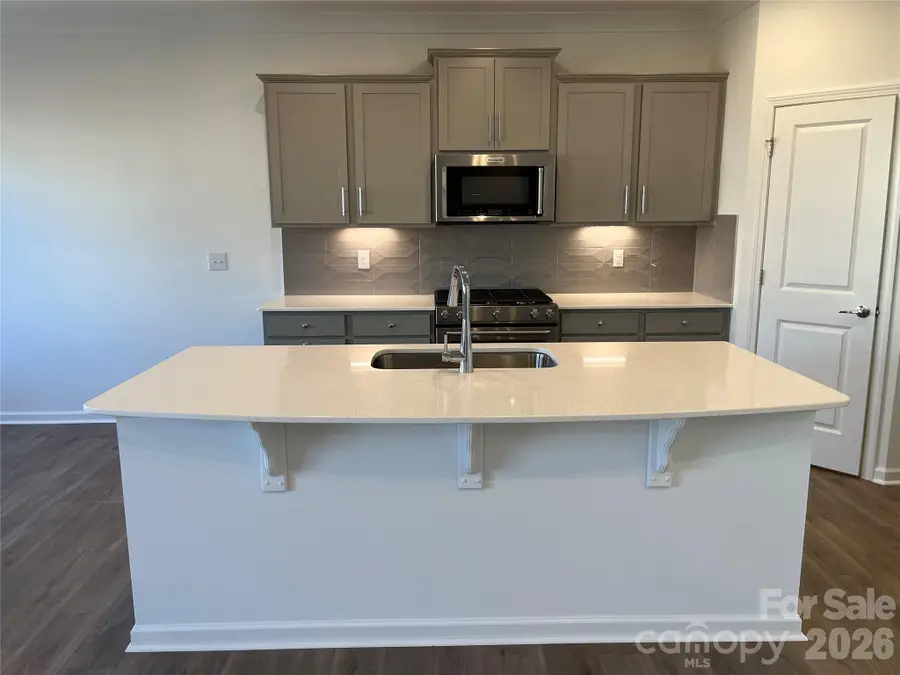 12061 Bradshaw Court, Charlotte, NC 28278 - #3