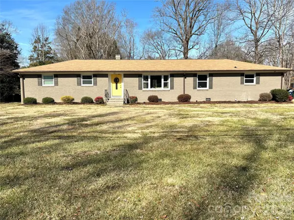 9211 Mt Holly-huntersville Road, Huntersville, NC 28078