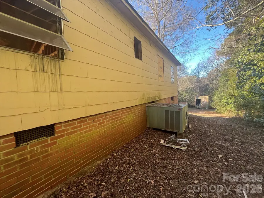 527 Moore Street, Wadesboro, NC 28170 - #2