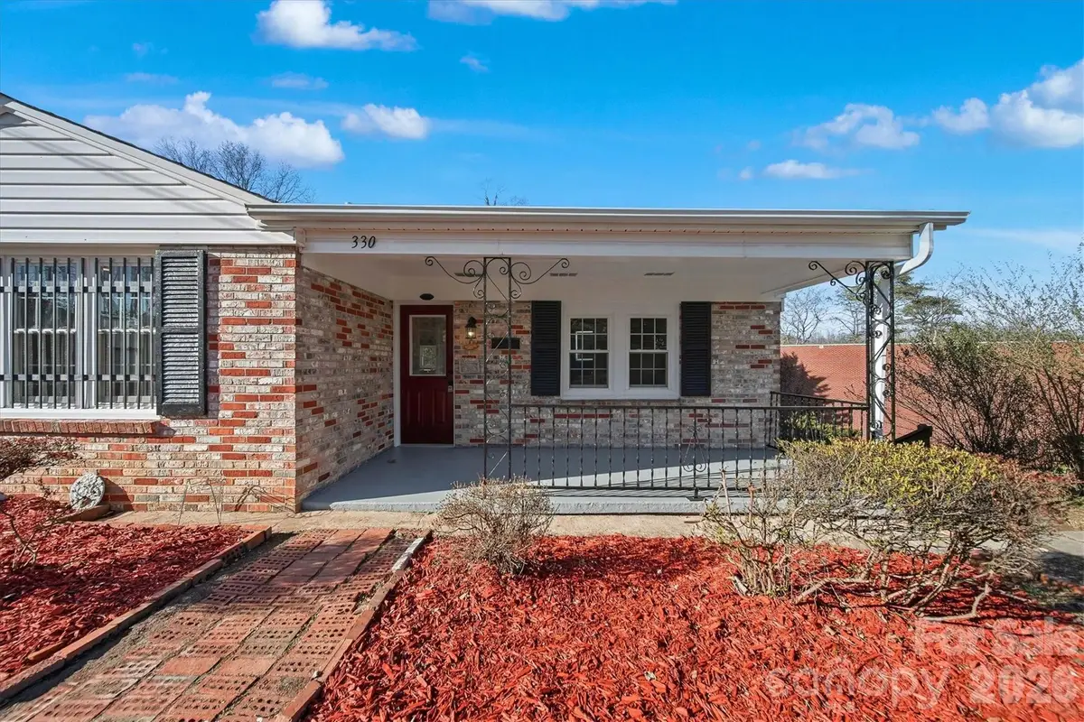 330 Harrington Street Nw, Lenoir, NC 28645 - #1