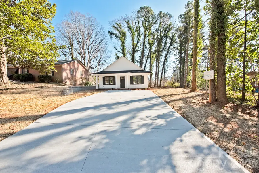 1209 Rogers Lake Road, Kannapolis, NC 28081 - #2