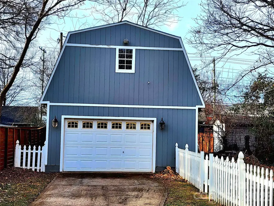 3015 Yadkin Avenue, Charlotte, NC 28205 - #2