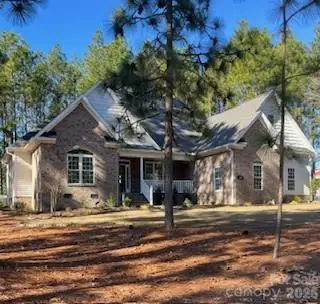 244 Longleaf Drive, West End, NC 27376