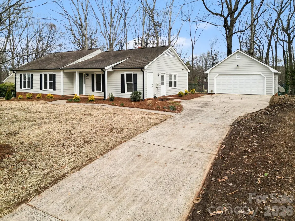 8207 Schooner Lane, Charlotte, NC 28270 - #1