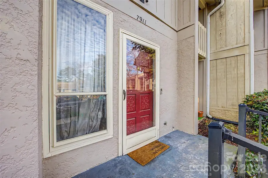 7911 Charter Oak Lane, Charlotte, NC 28226 - #2
