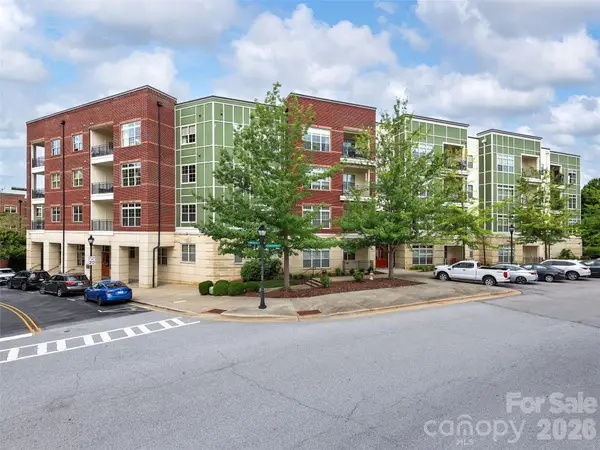 42 Schenck Parkway #202, Asheville, NC 28803