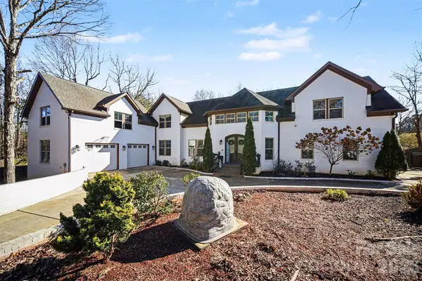 14832 Brighton Place, Charlotte, NC 28227