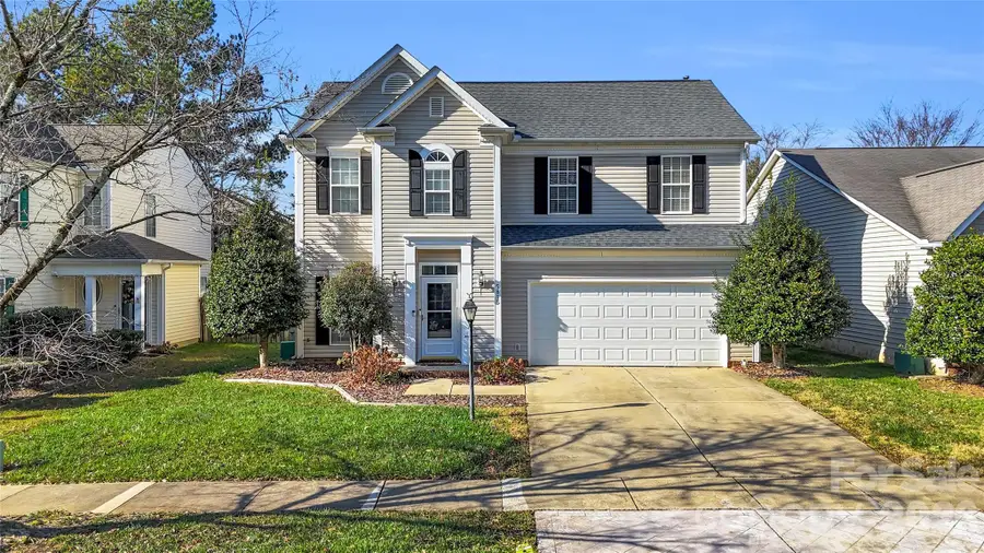 5815 Waverly Lynn Lane, Charlotte, NC 28269 - #2