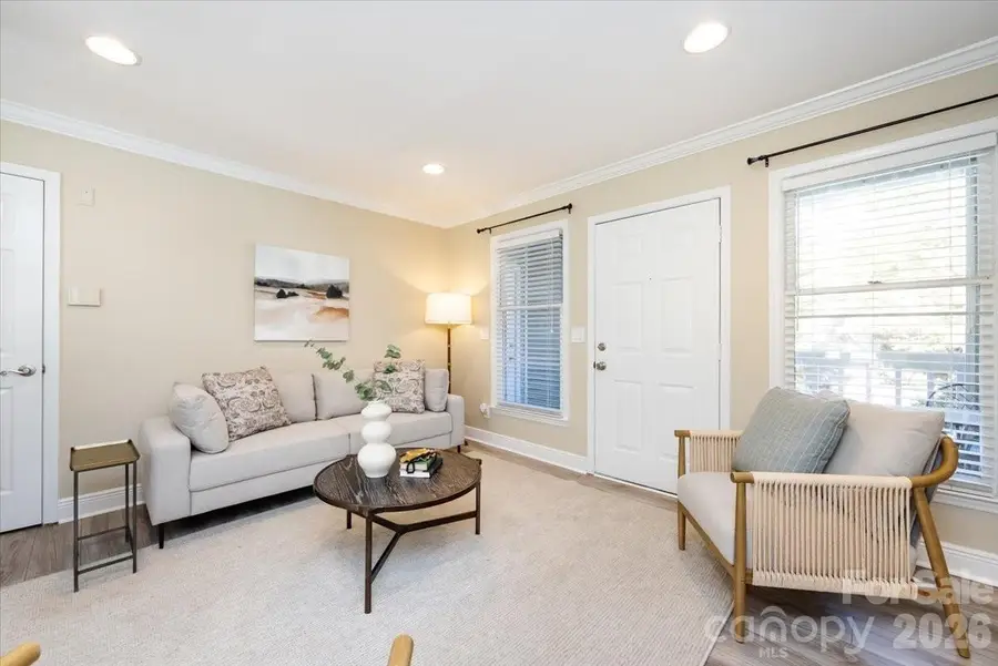 430 Queens Road #221, Charlotte, NC 28207 - #2