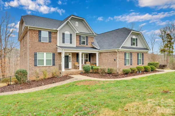 663 Highland Ridge Point, Lake Wylie, SC 29710