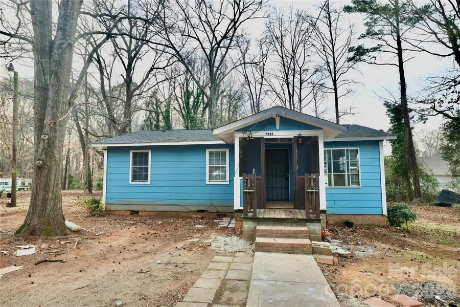 7633 Gwynne Hill Road, Charlotte, NC 28215 - #3