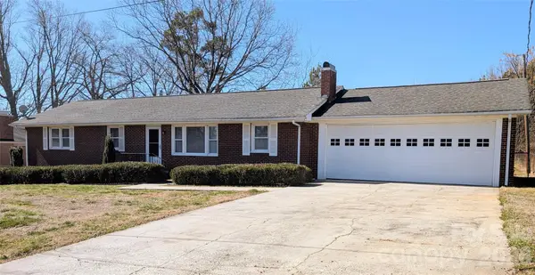 318 Mccall Drive, Bessemer City, NC 28016