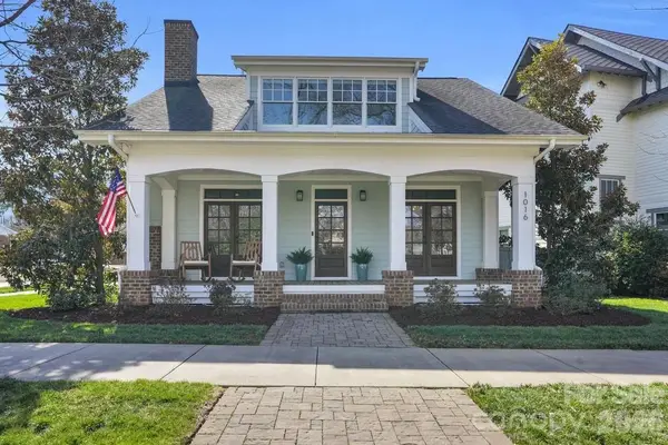 1016 Urban Place, Charlotte, NC 28209