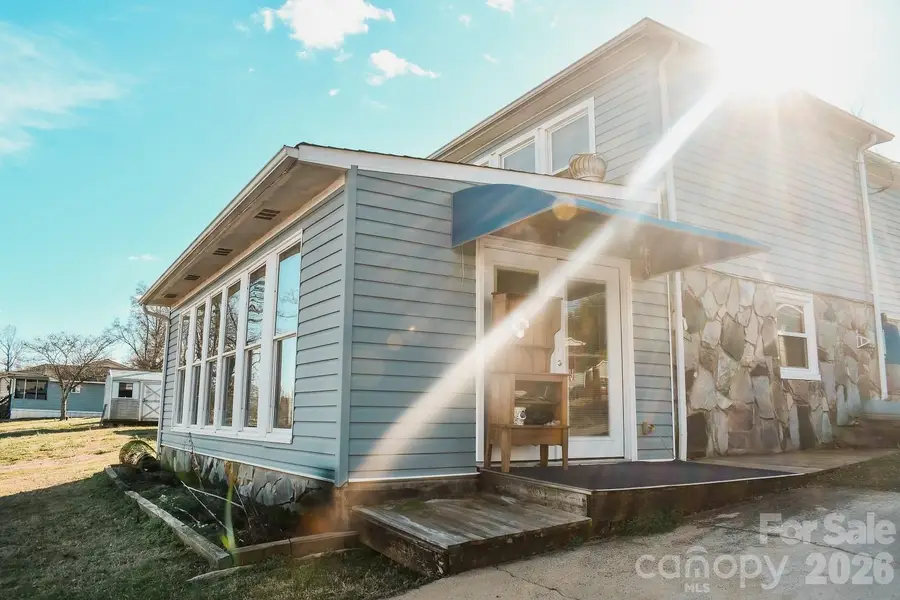 4928 Northcrest Street, Claremont, NC 28610 - #2