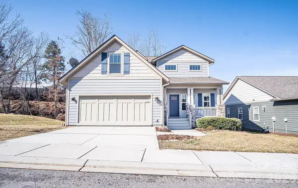 41 Sandstone Drive, Weaverville, NC 28787